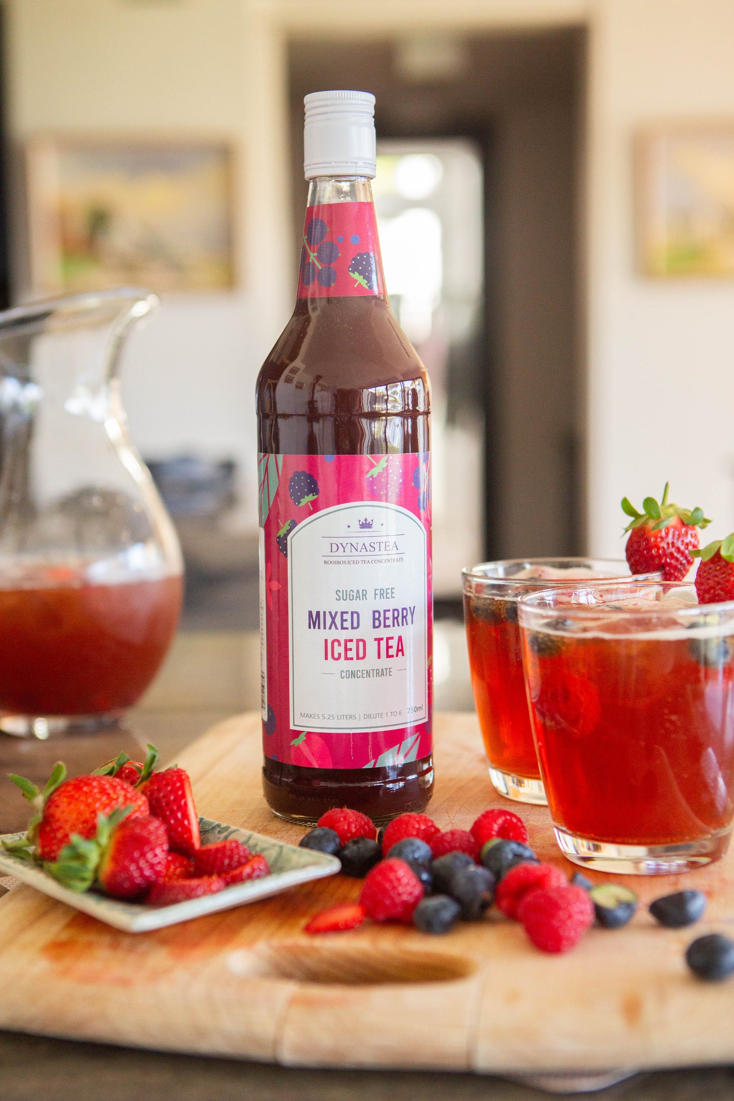 Dynastea Mixed Berry Ice Tea 750ml 6/CS