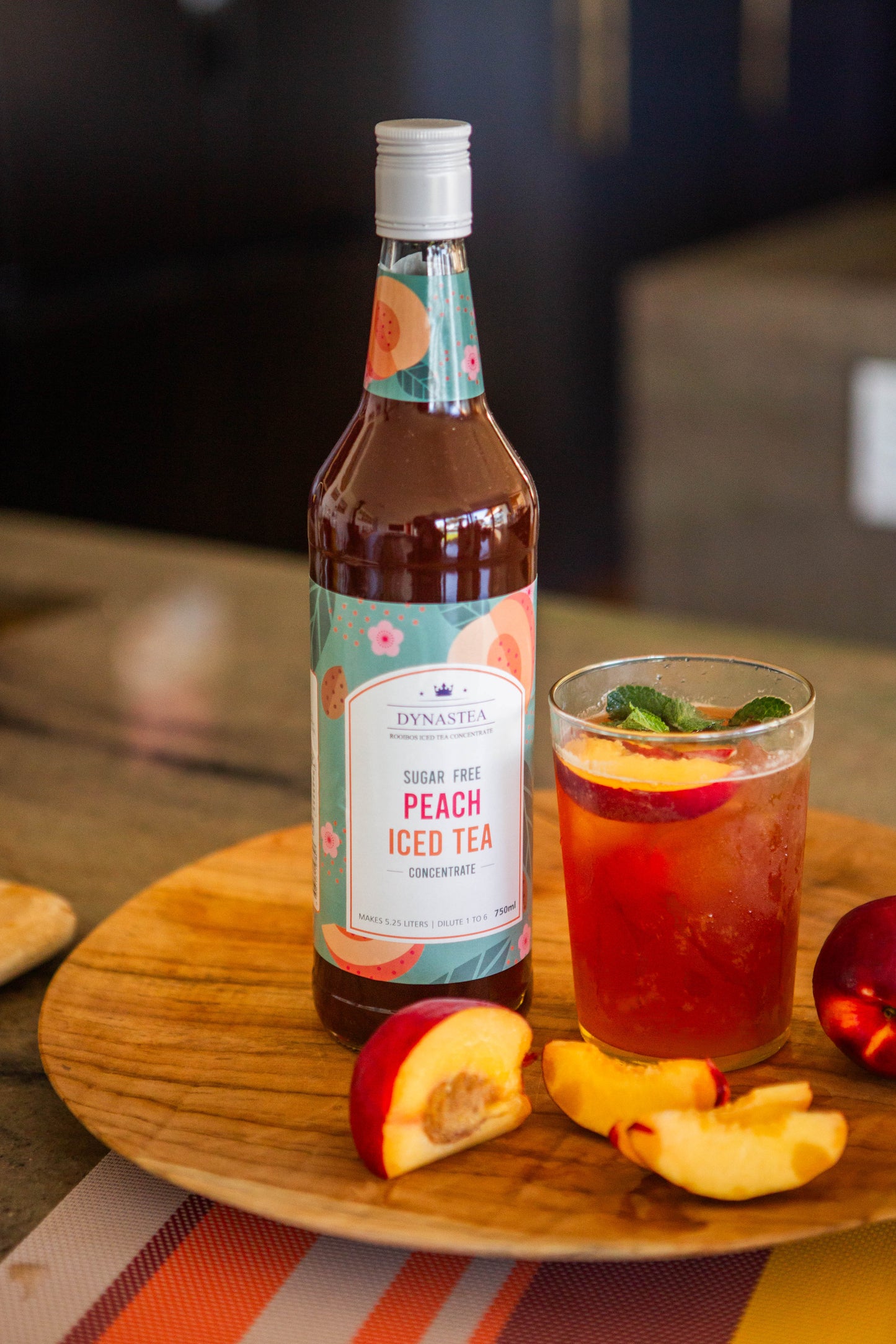 Dynastea Peach Ice Tea 750ml 6/CS